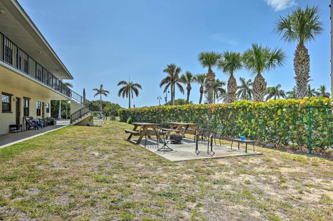 Idyllic Pierce Retreat - Walk To Beach! Fort Pierce
